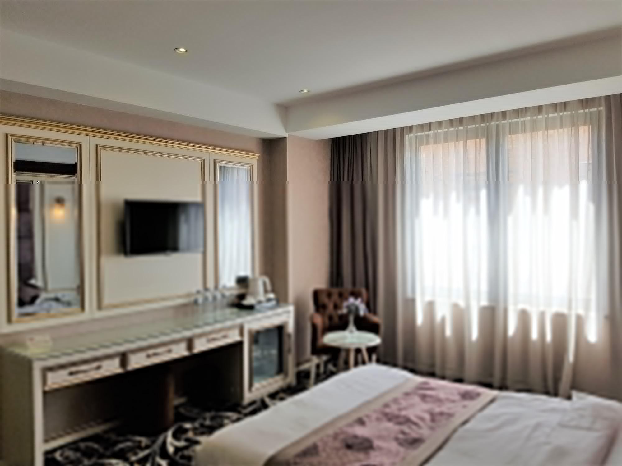 Gold Tbilisi Hotel Luaran gambar